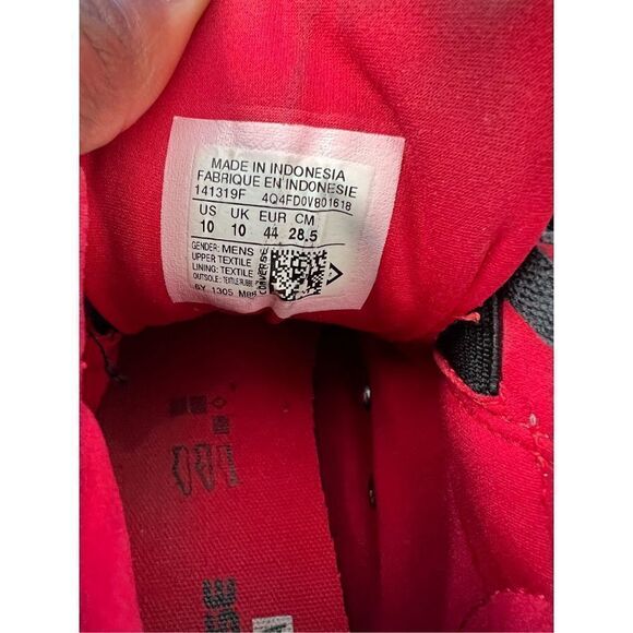 Vintage Converse Chuck Taylor All Star Gray/Black/Red Canvas Mid Shoe Mens 10 - Picture 1 of 6